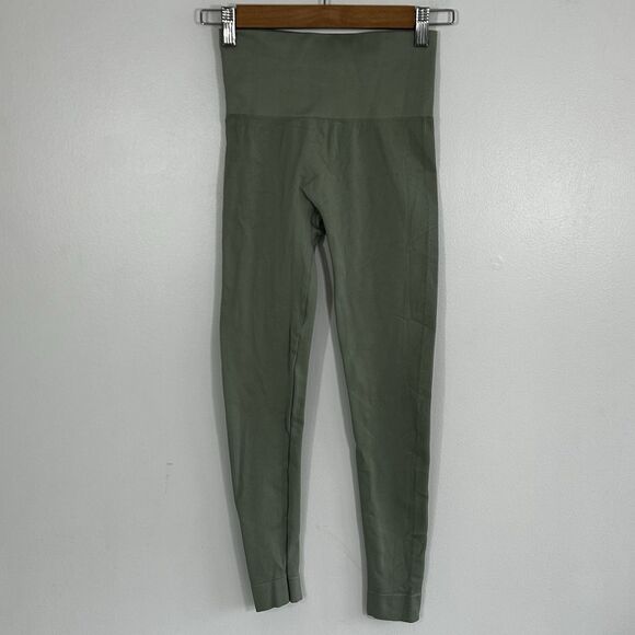 Set Active SculptFlex High Waisted Leggings Size XS Sage Cactus Green Yoga - Picture 2 of 8